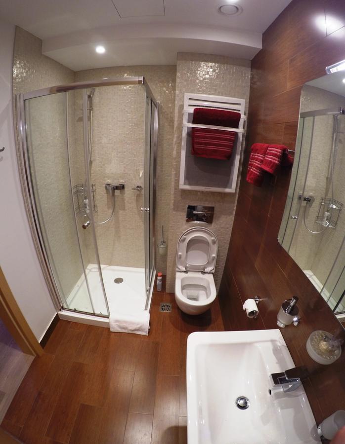 Red Lux Apartment Будва Екстериор снимка